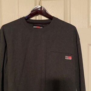 FR  Bocomal Charcoal long sleeve vented t-shirt